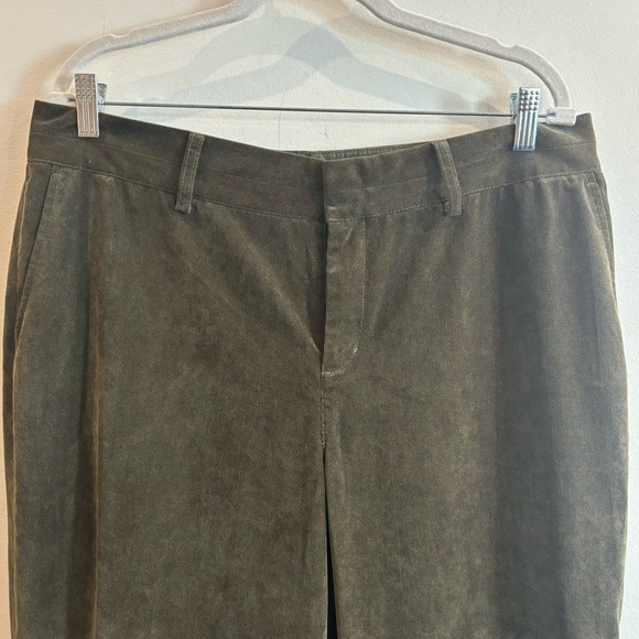 COLDWATER CREEK Sz 16 Pants Micro Corduroy Flare Bottoms Zipper Closure Trousers - Picture 3 of 12